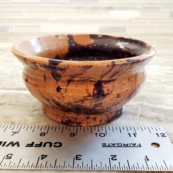 Hand Crafted signed  Bowl and Oil Pot - Picture 3 of 11